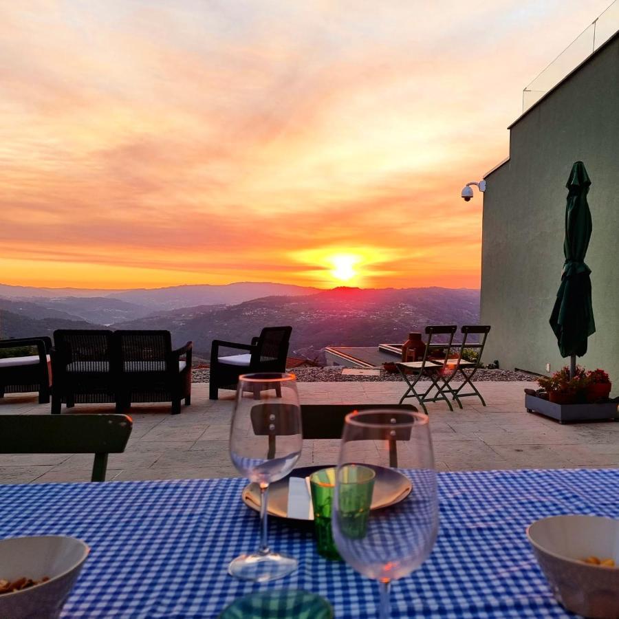 Hotel Vald'Aregos - Douro Resende Esterno foto